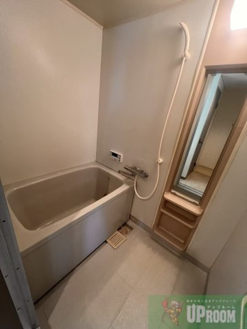 Residence Enfinity M2の玄関|玄関（下足箱）