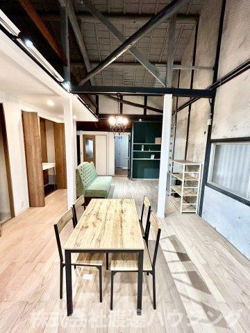 東大阪市吉田１丁目のテラスの内装