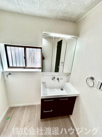 東大阪市吉田１丁目のテラスの洗面所