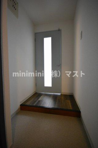 フォレスタ花園の玄関