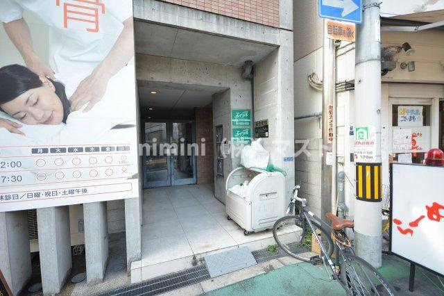 フォレスタ花園のエントランス