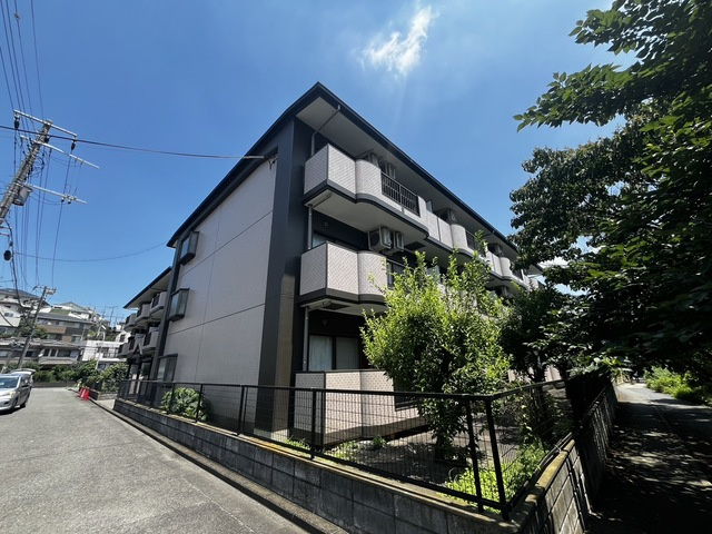 サンフォリスト日吉の外観