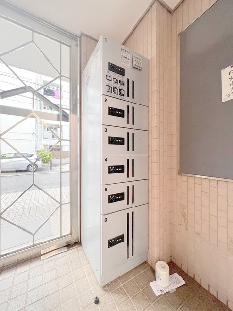 サンフォリスト日吉のその他共用部分|宅配ボックス完備