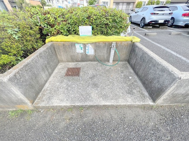 サンフォリスト日吉のその他共用部分|敷地内ゴミ置場