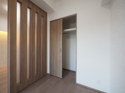 【収納】 | プレジオ西中島ASIAN | たっぷりとした収納スペースです