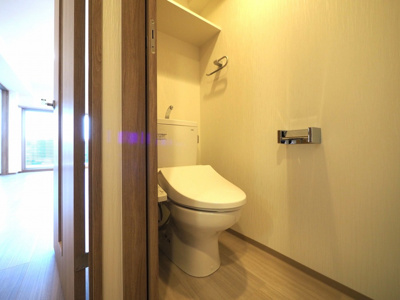 【トイレ】 | プレジオ西中島ASIAN | 清潔感のあるトイレです