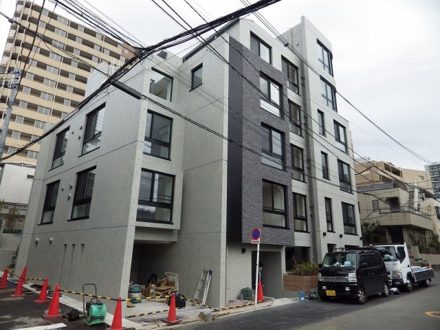 コンフォリア本駒込1丁目の外観