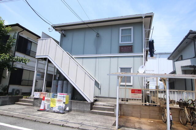 八王子市椚田町のアパートの画像