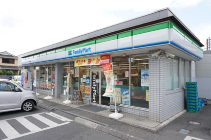 ファミリーマート　越…まで144m