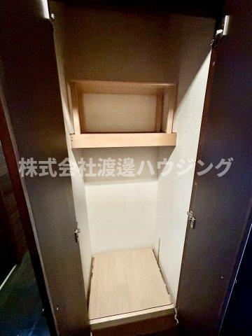 加納８丁目テラスハウスの収納