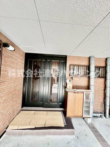 加納８丁目テラスハウスのエントランス