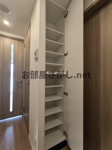 アンベリール王子の収納|ちょっとした収納スペースも充実しています