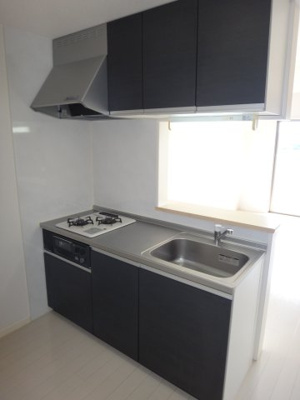 【キッチン】 | Ｅｔｅｒｎａｌ　Ｍ．Ｒ．Ａ | キッチンでお料理をお楽しみください