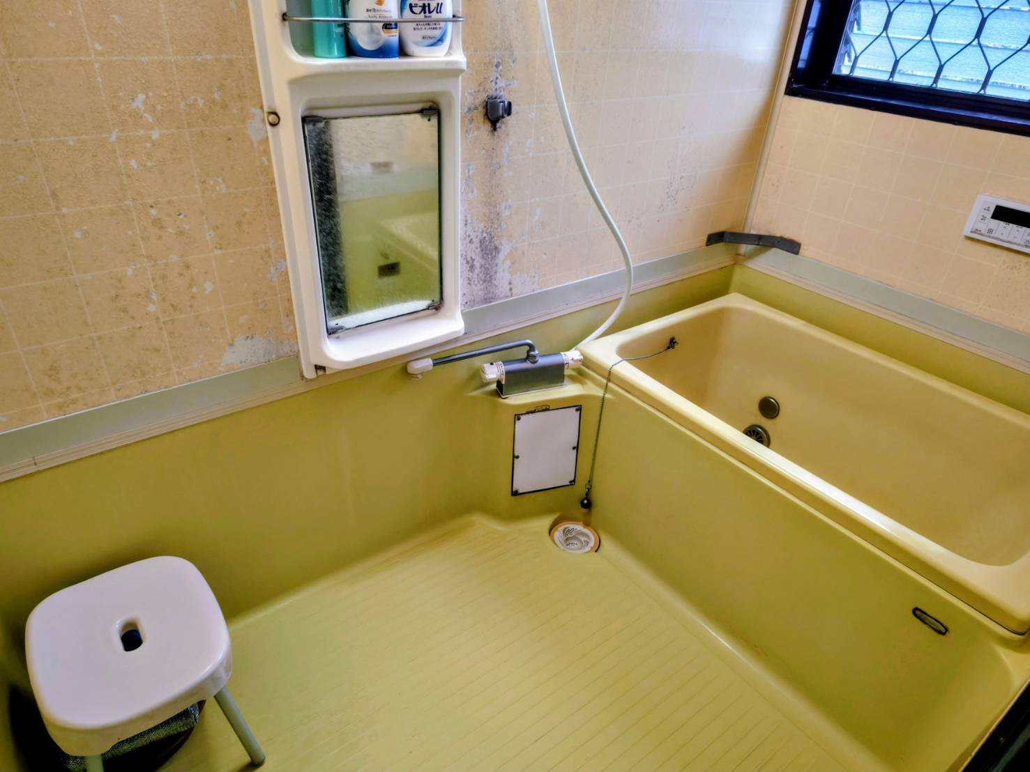 セキスイハイム施工　車庫付き　高根沢町　中古物件の浴室