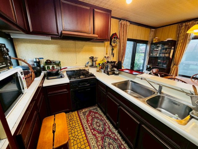 セキスイハイム施工　車庫付き　高根沢町　中古物件のキッチン