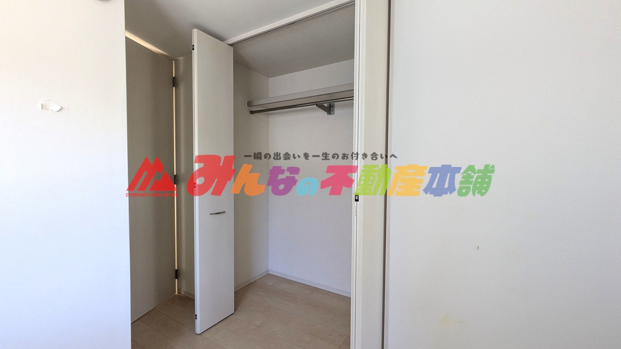 久留米市櫛原町の中古一戸建の収納