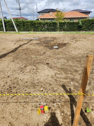 【前面道路含む現地写真】の画像