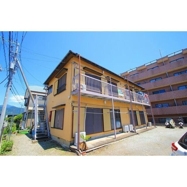 秦野市南矢名3丁目のアパートの画像