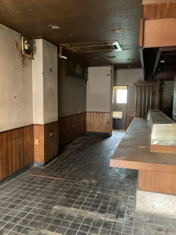 【内装】 | 新所沢駅1分 S・Kビル 1階 10.8坪 飲食居抜き