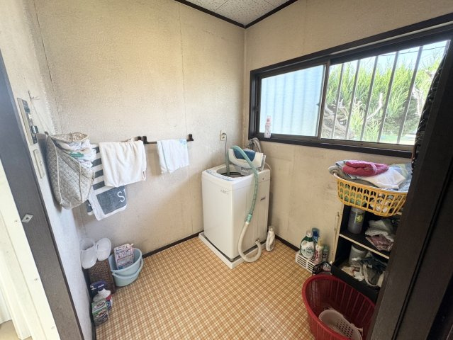 広々とした豪華な戸建て♪広大な土地　越生町上野の脱衣所