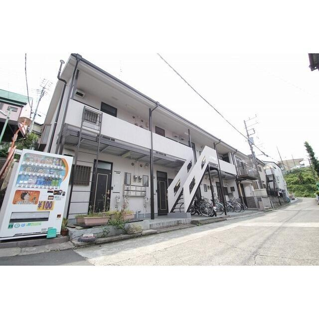 秦野市南矢名2丁目のアパートの画像