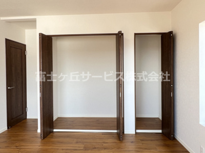 【収納】 | 三島市徳倉 中古戸建て | 寝室の収納です