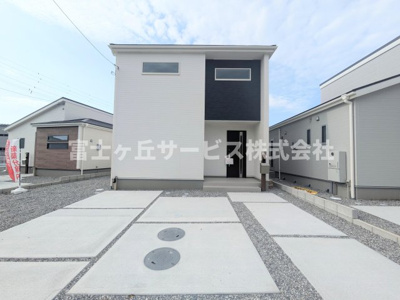 【外観】 | 浜松市中央区白鳥町 新築一戸建て 2号棟 | 現在建築中の外観画像です。ご内覧は同じメーカーの完成物件へご案内いたしますので、いつでもご相談ください！
