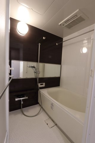 アルファステイツ母衣町Ⅱの浴室