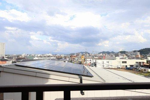 サーパス旗ヶ崎のバルコニー|日当たり良好