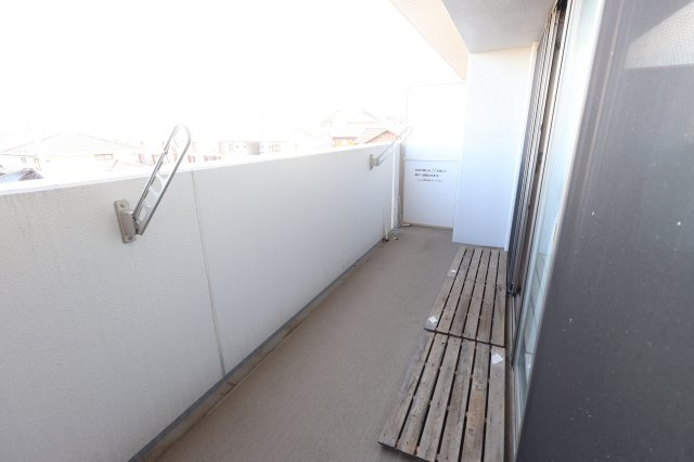 アルファスマート観音寺新町のバルコニー