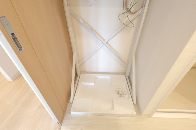 アルファスマート西福原けやき通りのランドリースペース|お洗濯を畳むのに便利です！