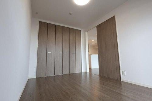 アルファステイツ上乃木のその他|南側６帖洋室