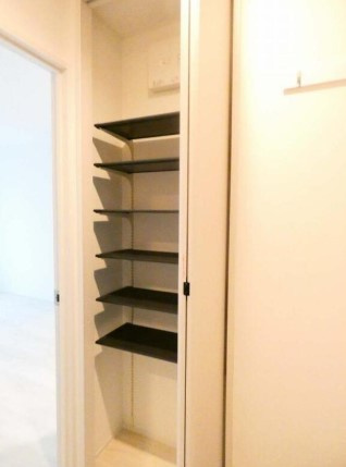 CHOUCHOU TOKIWADAIの収納