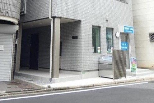 サンハイムタケシゲのエントランス