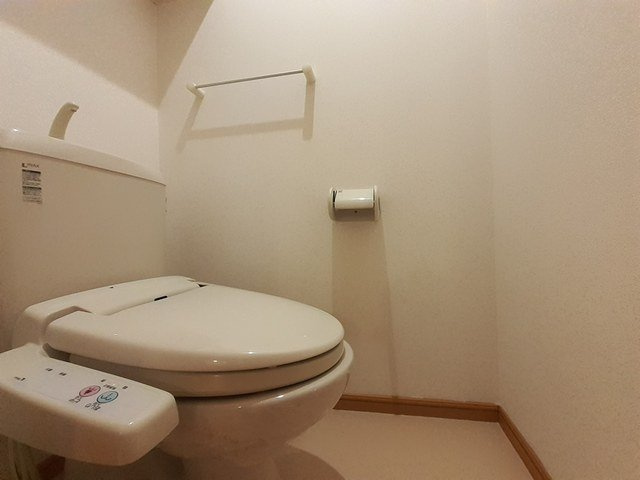 サンリット立山のトイレ|シンプルで使いやすいトイレです