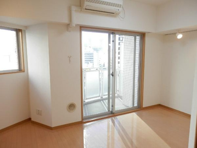 【寝室】 | コンフォリア愛宕