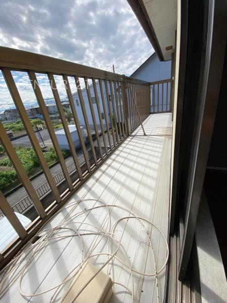 前橋市稲荷新田町中古一戸建てのバルコニー