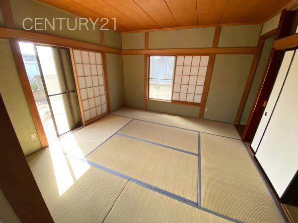 前橋市稲荷新田町中古一戸建ての和室|１階和室です。