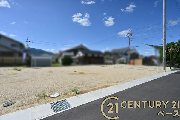 葛城市東室の売地のその他|■現地撮影写真■スーパーが周辺に近接していますので、毎日のお買い物も楽々です！