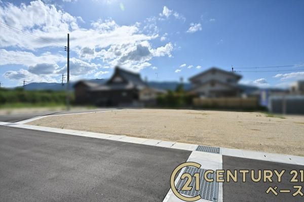 葛城市東室の売地の外観|■現地撮影写真■敷地面積は約６１坪と広々しています！お気軽にお問い合わせください！