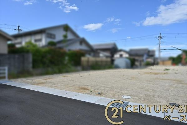 葛城市東室の売地の外観|■現地撮影写真■敷地面積は約６０坪と広々しています！お気軽にお問い合わせください！