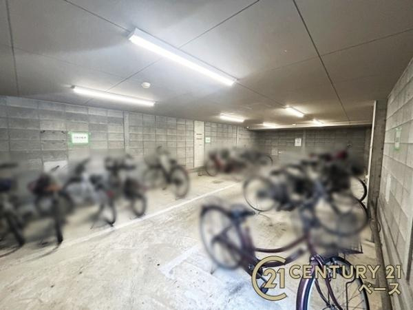 セントポリア生駒Ｂ棟のその他共用部分|こちらは敷地内駐輪場です！