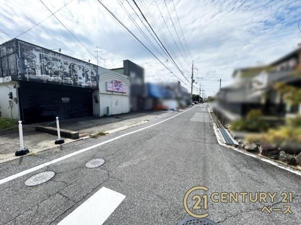 橿原市山之坊町の売地の前面道路含む現地写真|落ち着いた雰囲気の閑静な住宅地内です！