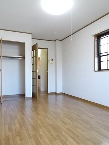 ローレル本町の内装