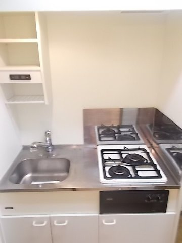 ローレル本町のキッチン