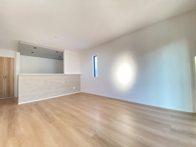 『八王子市新築戸建て』八王子市暁町3-2-5【仲介手数料無料】　　３期　の洋室|～仲介手数料無料☆八王子ひなた不動産～八王子市暁町　新築戸建て