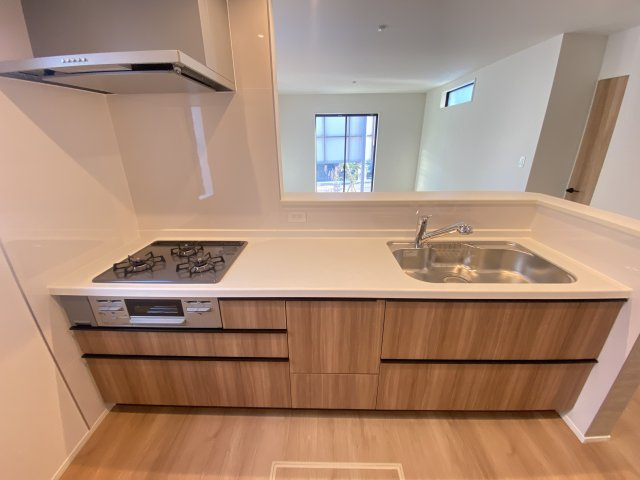 『八王子市新築戸建て』八王子市暁町3-2-5【仲介手数料無料】　　３期　のキッチン|～仲介手数料無料☆八王子ひなた不動産～八王子市暁町　新築戸建て