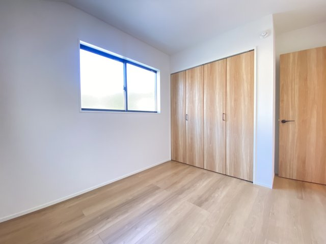 『八王子市新築戸建て』八王子市暁町3-2-5【仲介手数料無料】　　３期　の洋室|～仲介手数料無料☆八王子ひなた不動産～八王子市暁町　新築戸建て