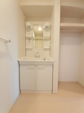 カトレア　スウィートの洗面所