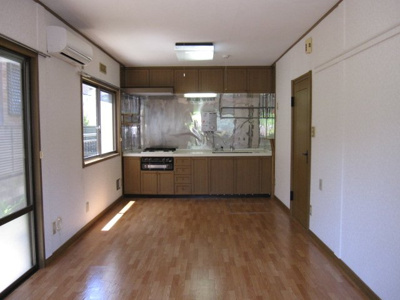 【居間・リビング】 | シャルルメゾン | ゆったり過ごせるリビングです